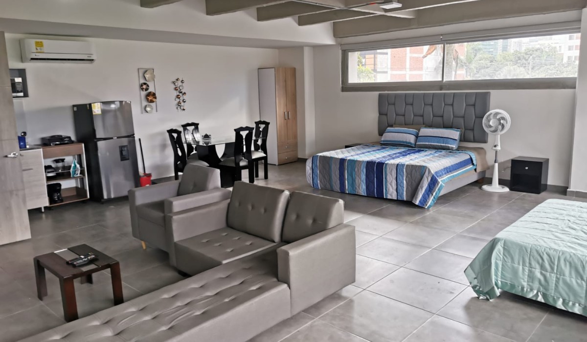 CAMELOT SUITES 205 MEDELLIN EL POBLADO 2 Beds spacious flat