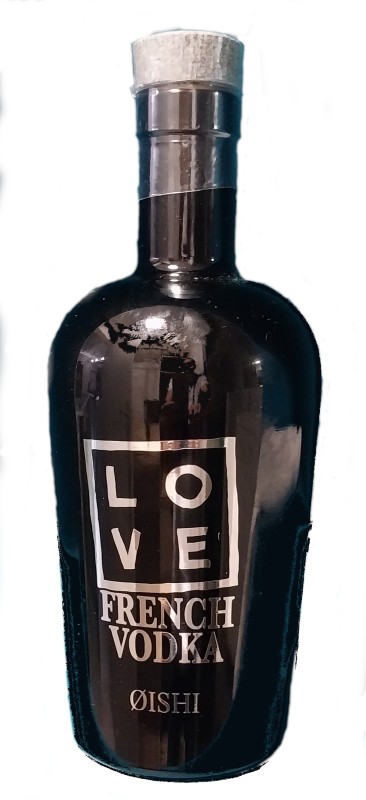 French Vodka LOVE ØISHI
